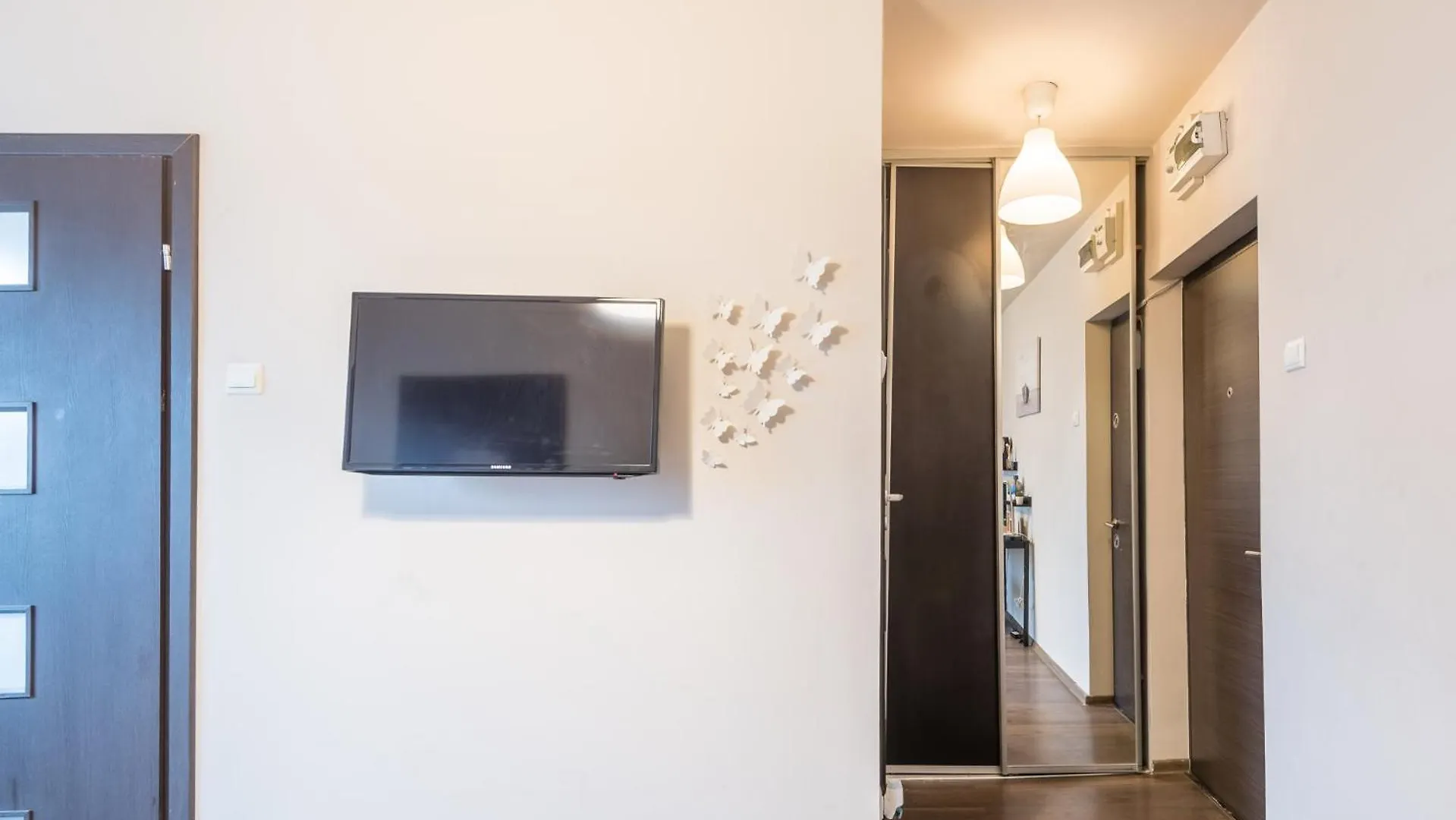 Home Guest Apartments - 5 布加勒斯特